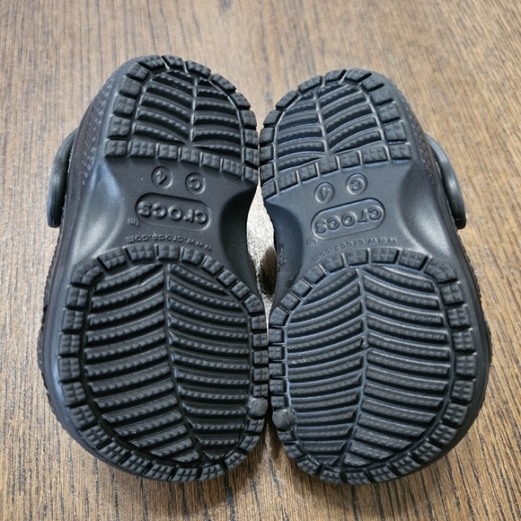 Crocs Classic Clog-T Black Infants Size 4C NEW - Picture 11 of 12